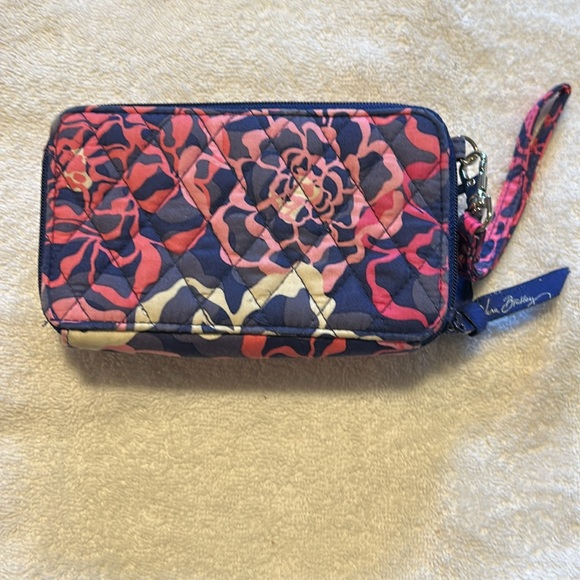 Vera Bradley Katalina pink - Picture 2 of 11